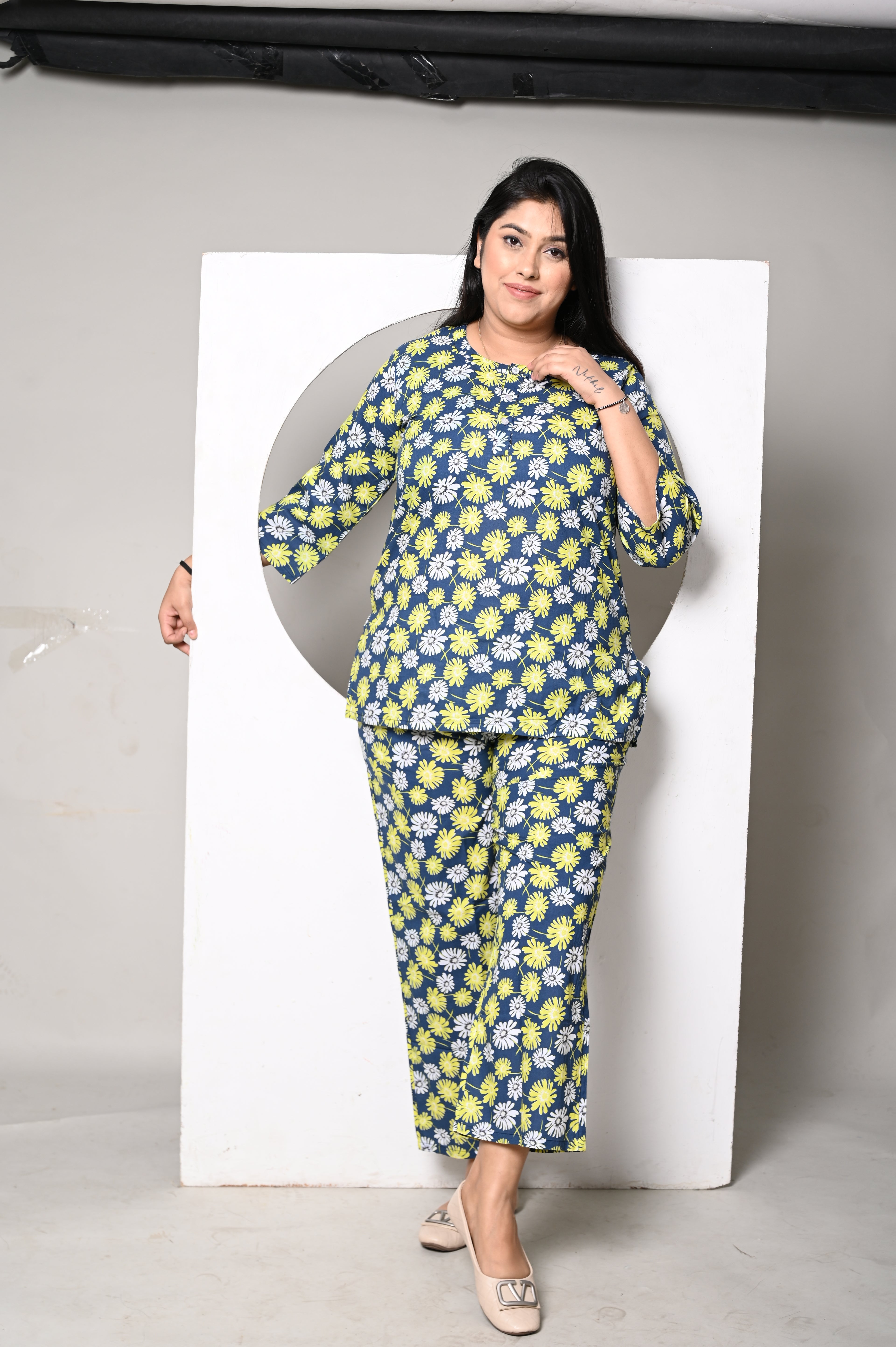 Co-ord Set - Elegant Flowers