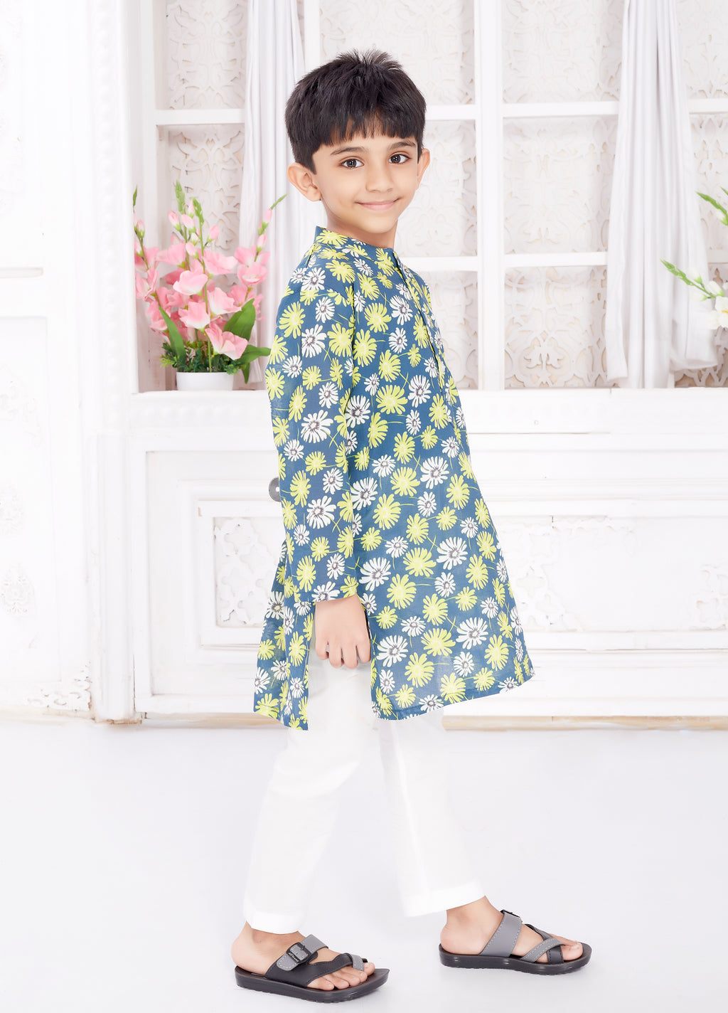 Kurta Pyjama Set for Boys - Elegant Flowers