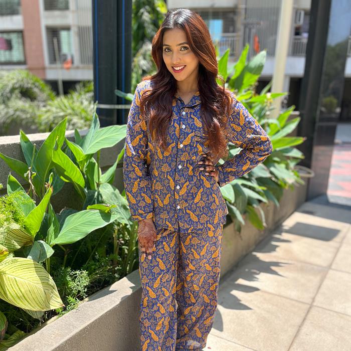 Pajama Set - Pocket Night Suit for Girls- Funky Feathers