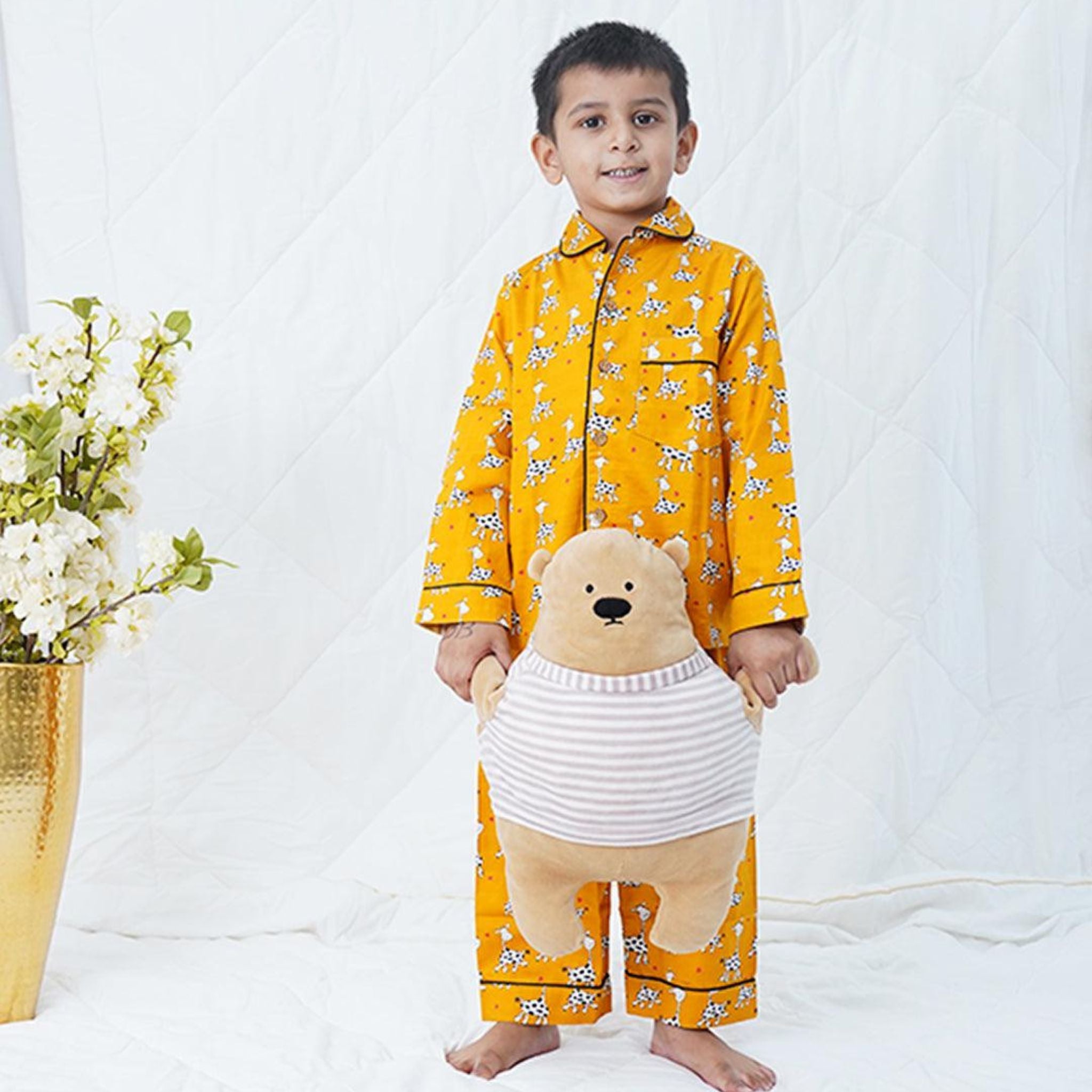 Pajama set in Naughty Giraffe Joeycare